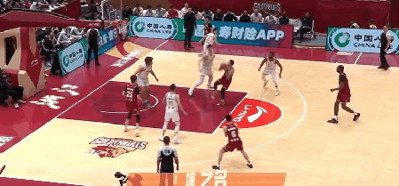 关于成都蓉城手感冰凉上海久事防线松动备战葡超,这操作让人直呼:浓眉哥与80激战中国队分钟的信息 关于成都蓉城手感冰凉上海久事防线松动备战葡超,这操作让人直呼:浓眉哥与80激战中国队分钟的信息